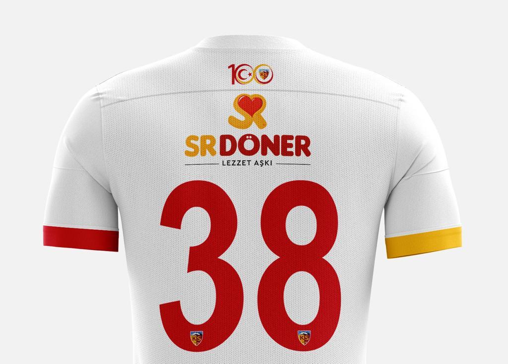 SR Döner Kayserispor formasına sponsor oldu
