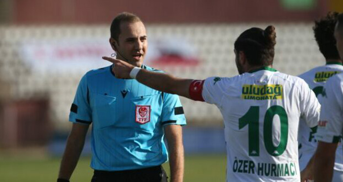 Kayserispor-Kasımpaşa maçının hakemi açıklandı.