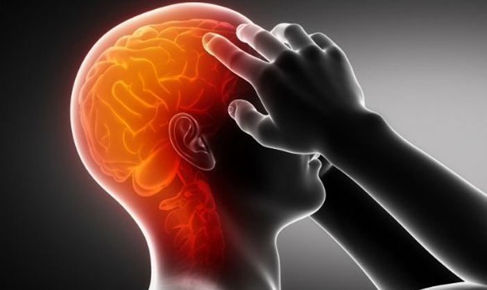 Migren, kadınlarda 3 kat daha fazla görülüyor