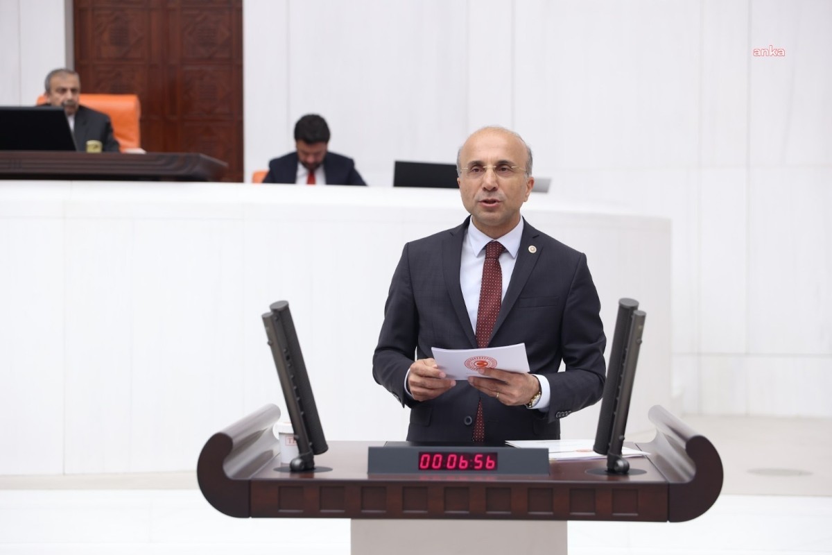 Milletvekili Aşkın Genç Mehmet Özhaseki'ye sorular sordu