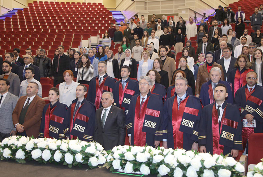 14 Mart Tıp Bayramı Erciyes Üniversitesi’nde Törenle 